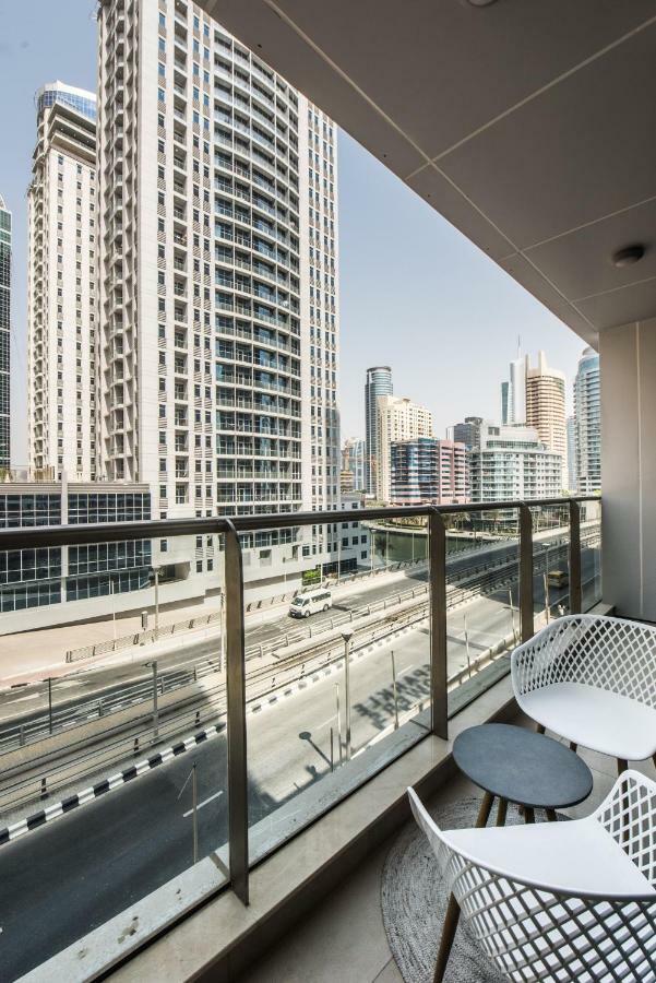 Fantastay Sparkle Tower Luxury 1 Br Dubaï Extérieur photo