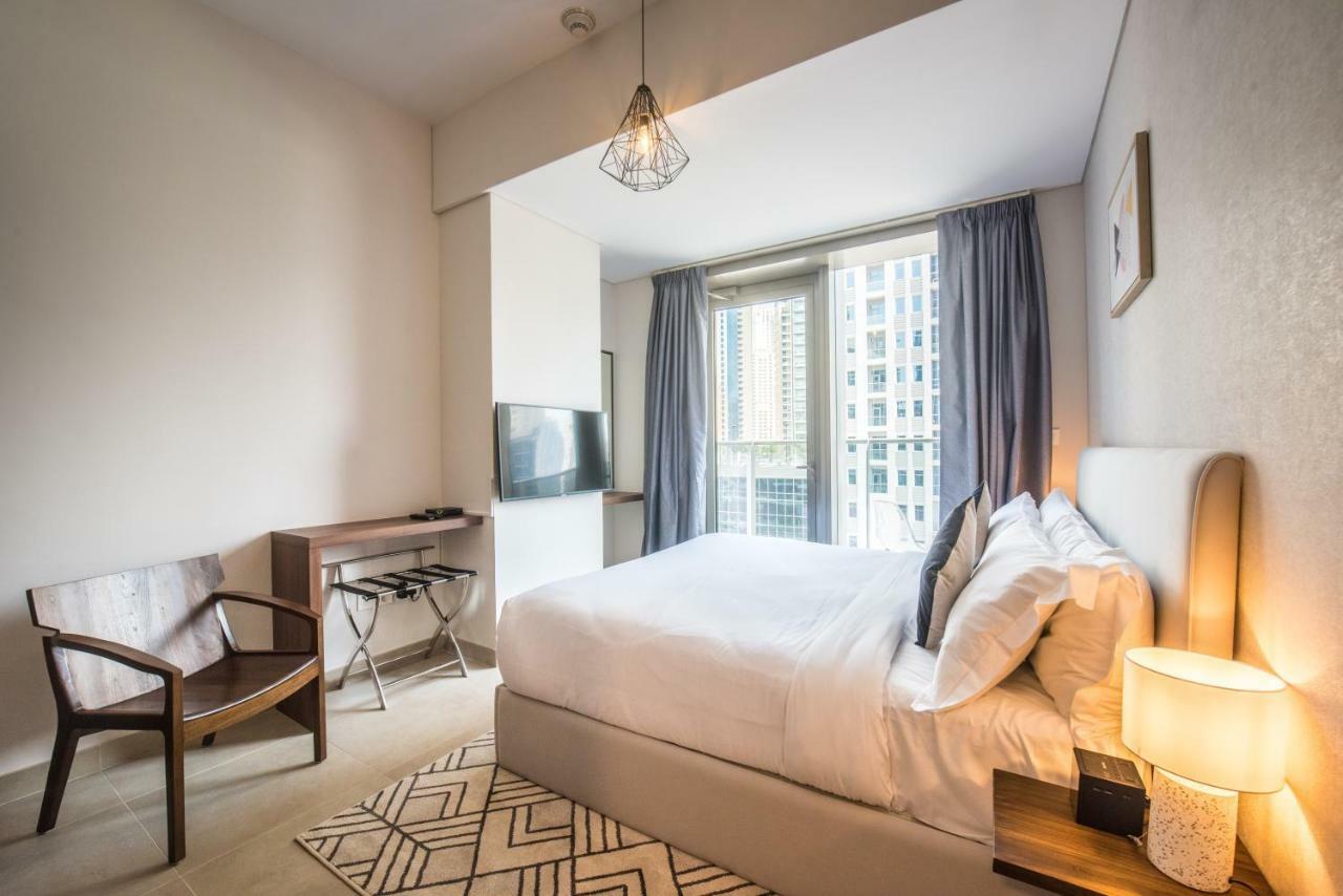 Fantastay Sparkle Tower Luxury 1 Br Dubaï Extérieur photo
