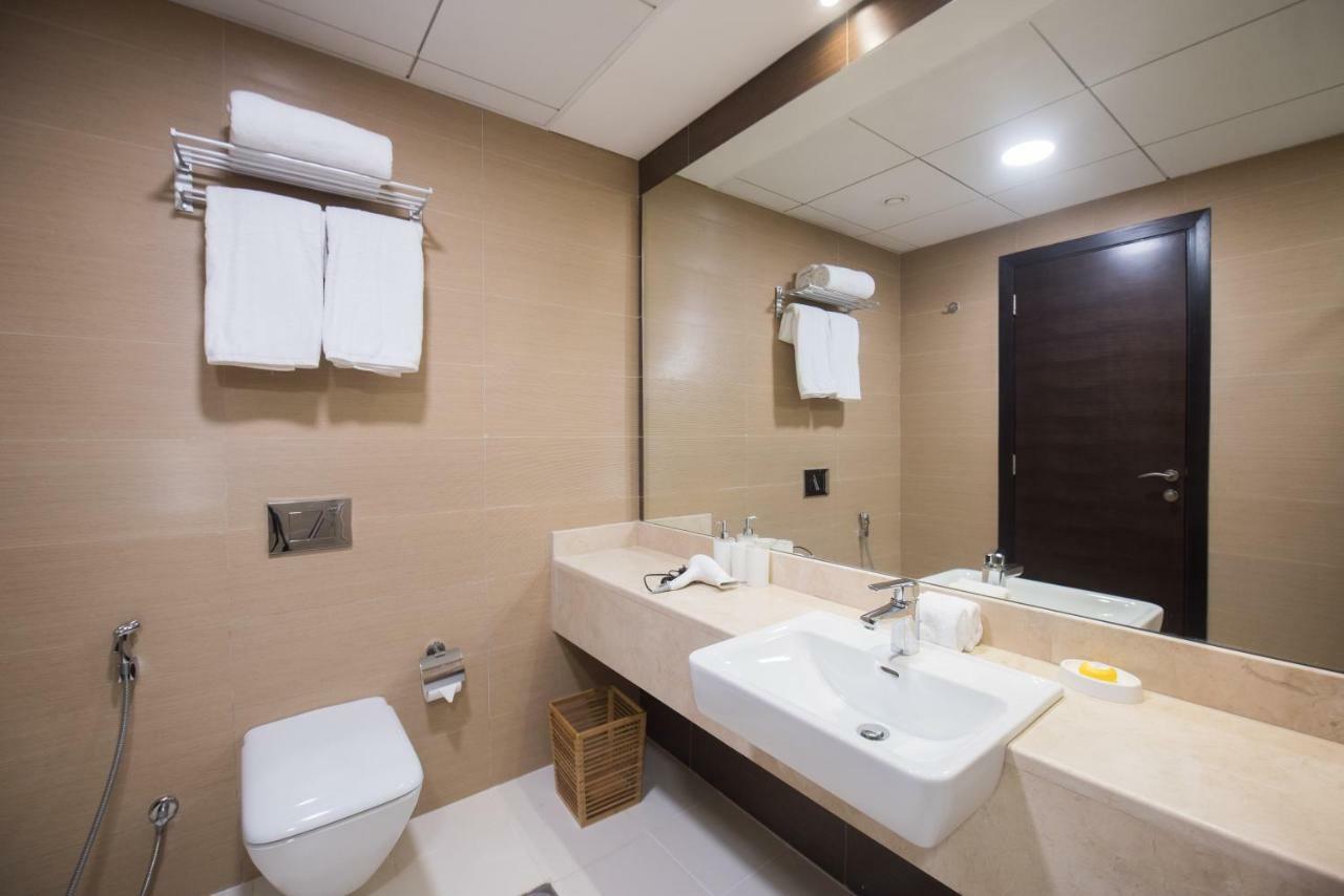 Fantastay Sparkle Tower Luxury 1 Br Dubaï Extérieur photo